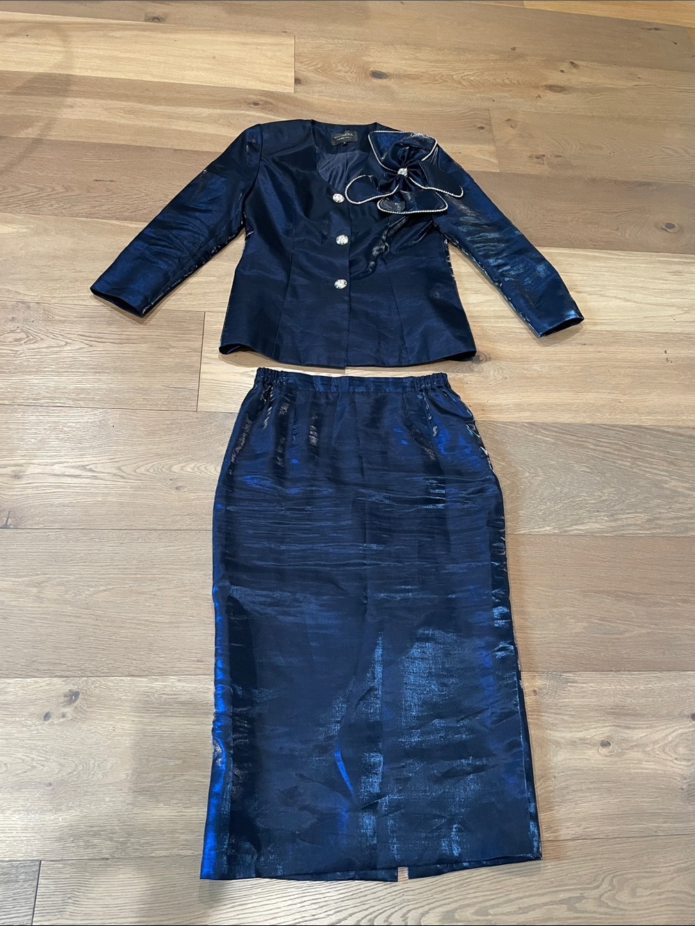Giovanna Signature Navy Women's Blazer Jacket & Skirt Suit Set Size 12